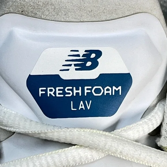 New Balance Fresh Foam Lav V2 White Blue Tennis Shoes size 9Mens 10.5Womens